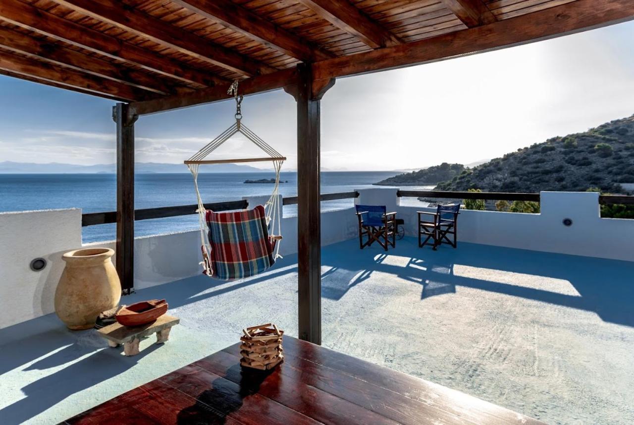 فيلا Saronic Seafront سالاميس المظهر الخارجي الصورة