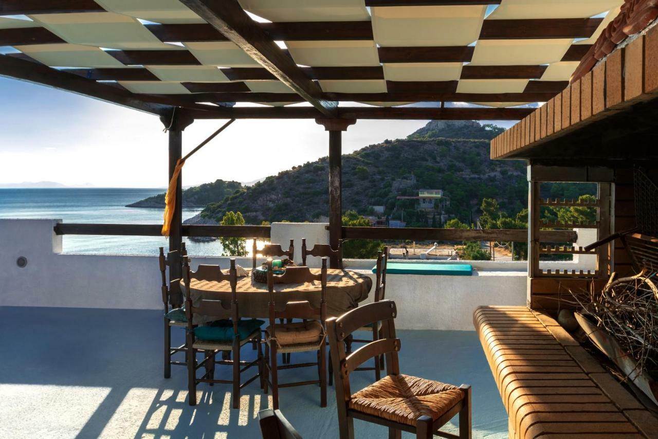 فيلا Saronic Seafront سالاميس المظهر الخارجي الصورة